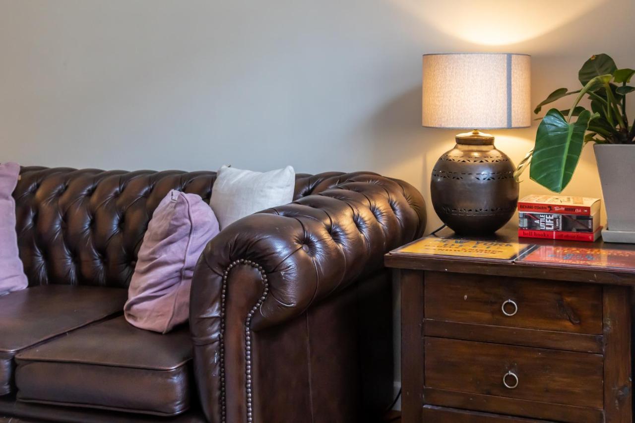 Hereford City - St Owens Terrace - Comfortable & Spacious Well Presented Three Storey House, Perfect For A Weekend Away & Exploring The City On Foot - Hosted By Rentmyhouse エクステリア 写真